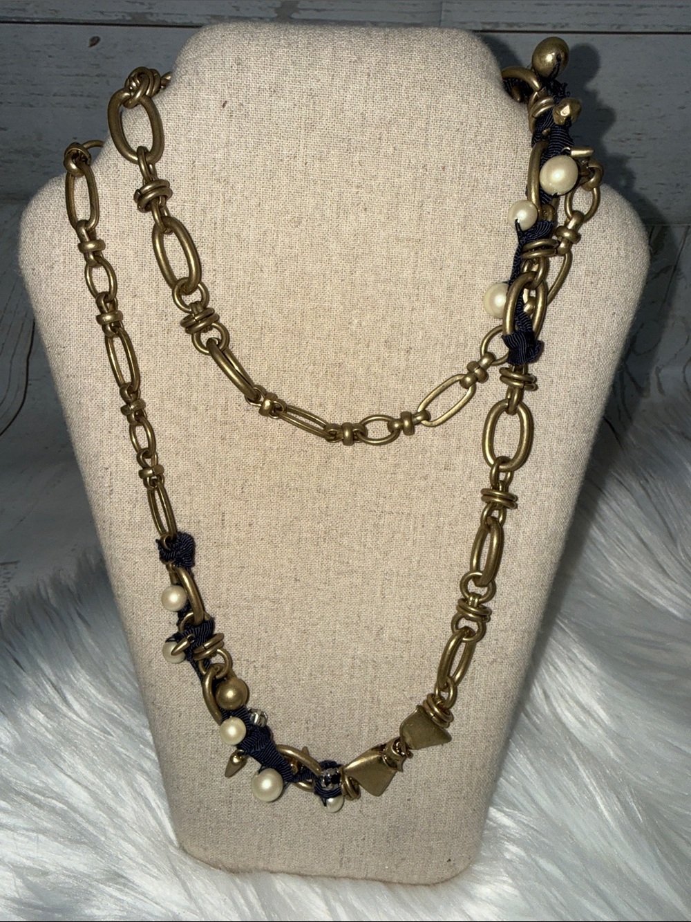 Stella & Dot French Twist Ribbon Multi-Link Boa Necklace Navy Ribbon and Pearls